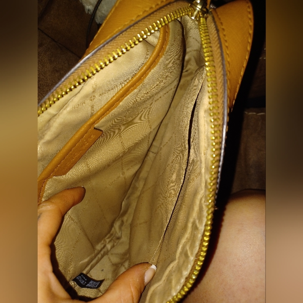 Michael Kors jet handbag